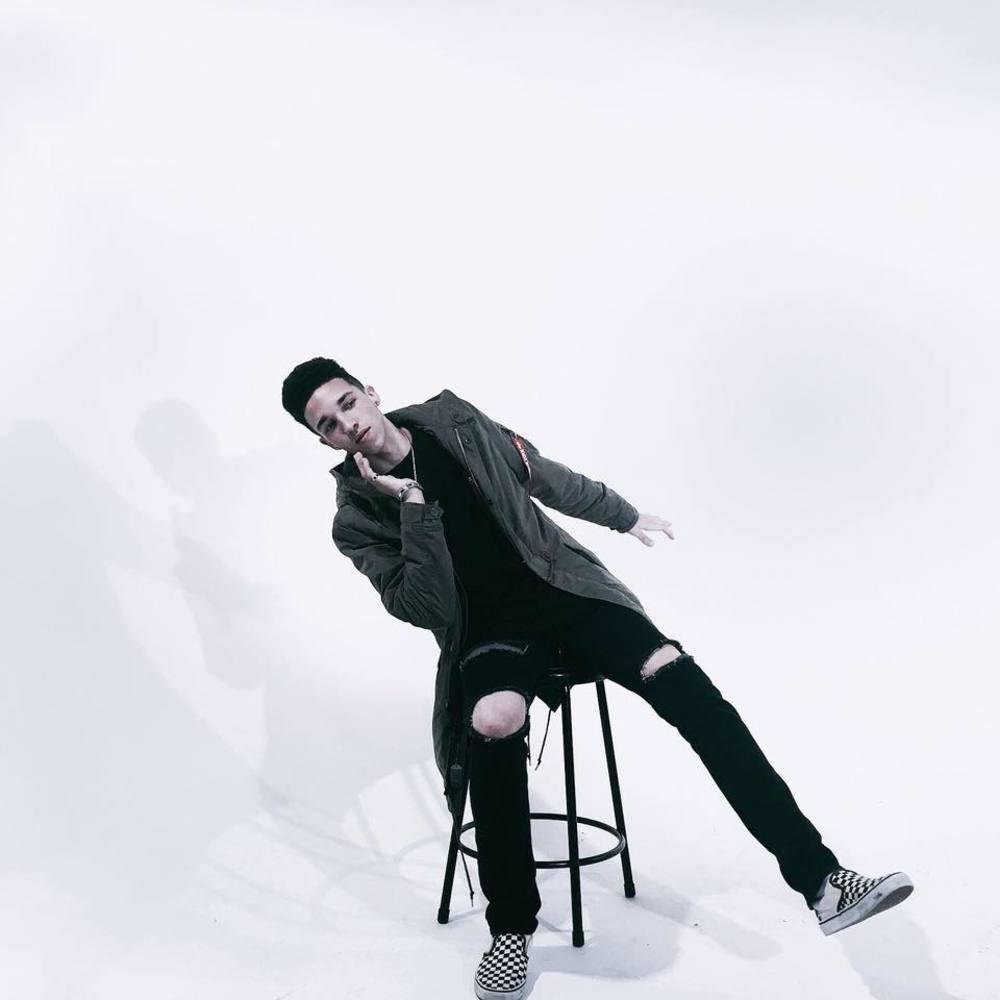 Meet your Posher, Jadin